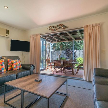Pipi Dune Villa - Whitianga Holiday Home Exterior photo