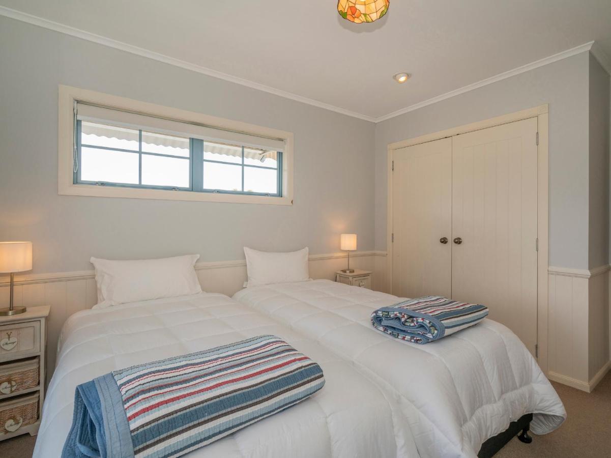 Pipi Dune Villa - Whitianga Holiday Home Exterior photo